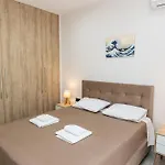 Stavs Apartment